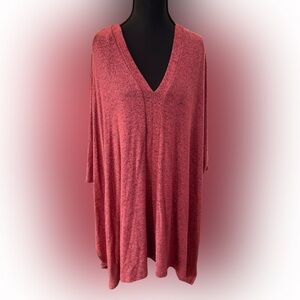 Zenana Signature Soft and Stylish Pink V-Neck Sweater Poncho Size Small‎